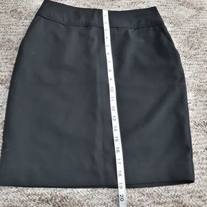 H & M Black skirt size 6